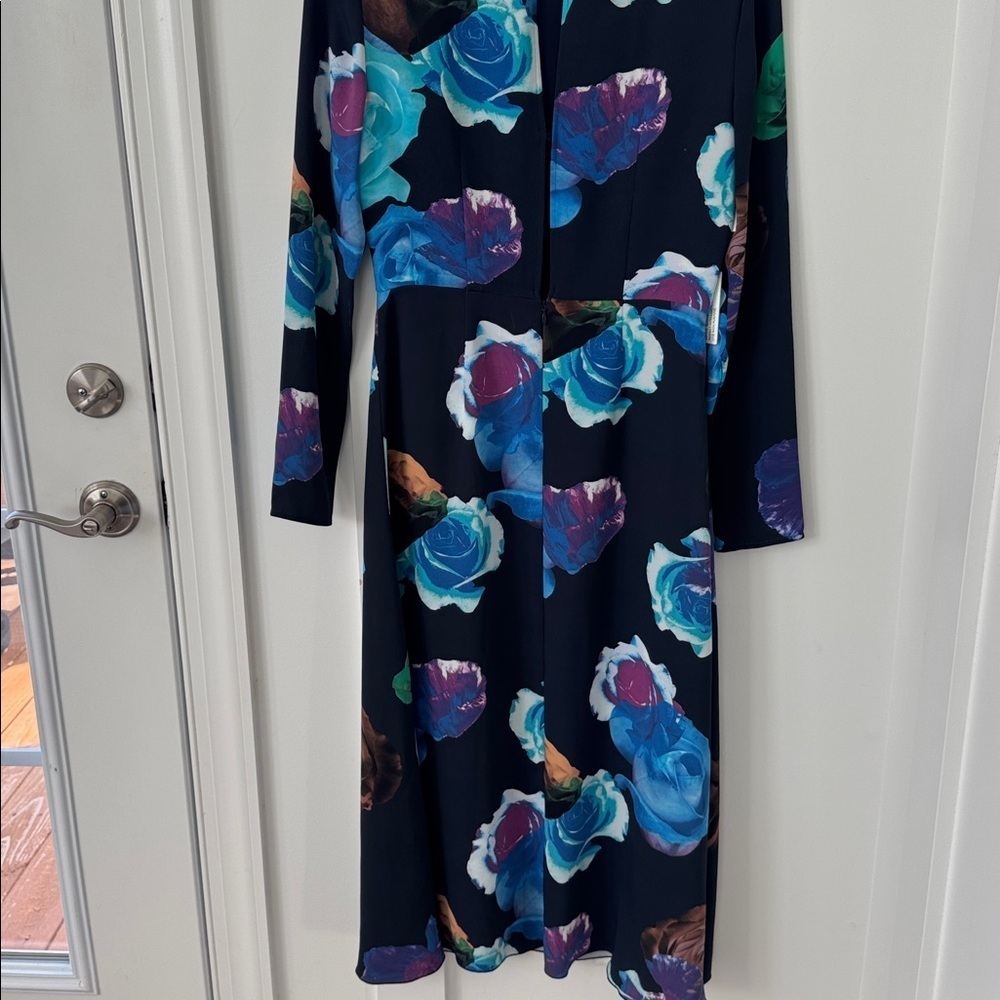 NWT Aritzia Babaton Maxwell Midi Dress in Blue Floral Size 4 - Picture 8 of 14